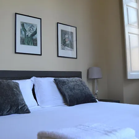 Bertoni Lakeside Apartman